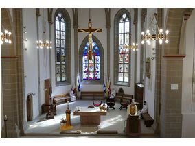 Festgottesdienst für die Kommunionjubilare an Ostermontag (Foto: Karl-Franz Thiede)